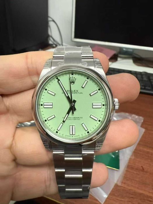 rolex oyster perpetual жълто/зелено 41mm