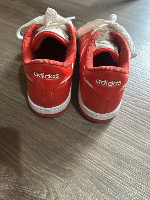 Чисто нови Adidas Rapid Court Low