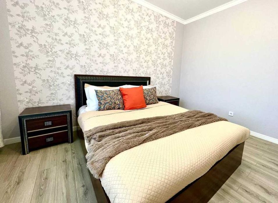 Квартира посуточно в Жк Мерет