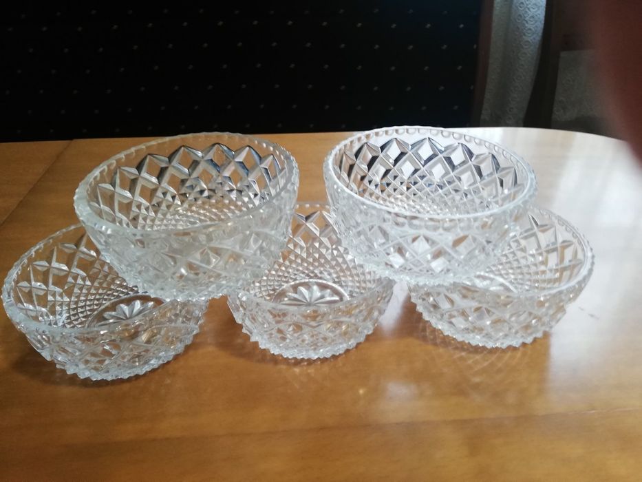 Комплект кристални купи