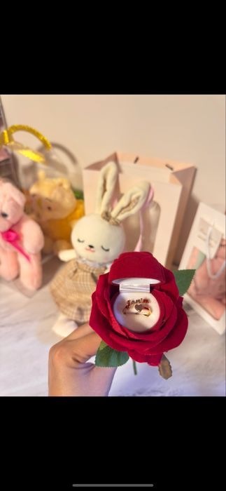 8 martga ideal podarkala sovgalar gul uzuk jonim yozuvli quyoncha ayiq