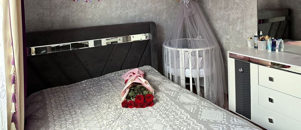 Продам спальный гарнитур