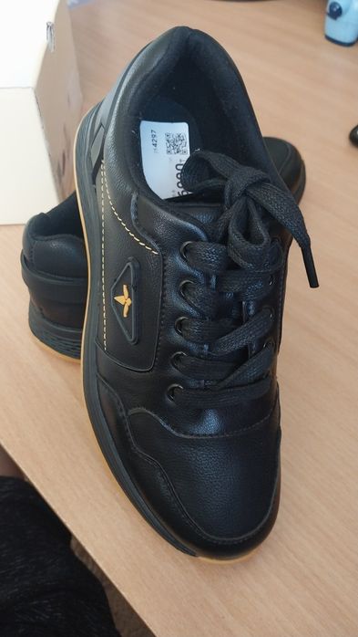 Полуботинки. Обувь.