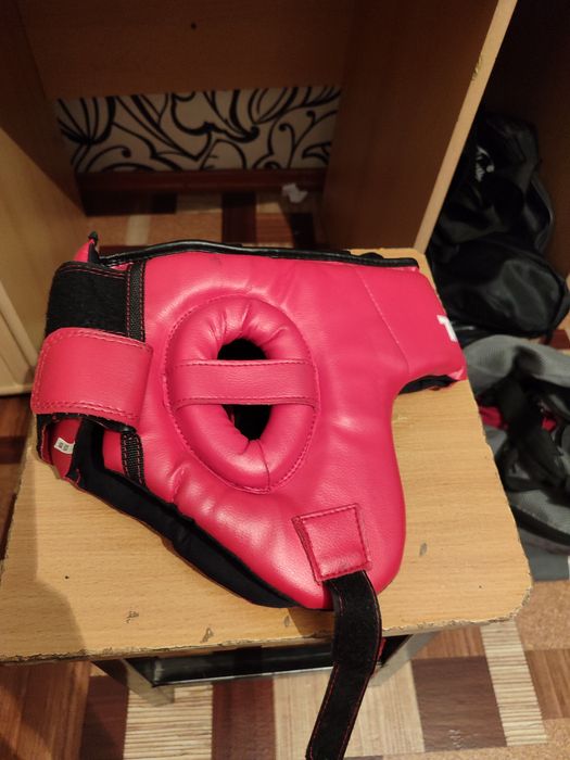 Продам шлем для бокса