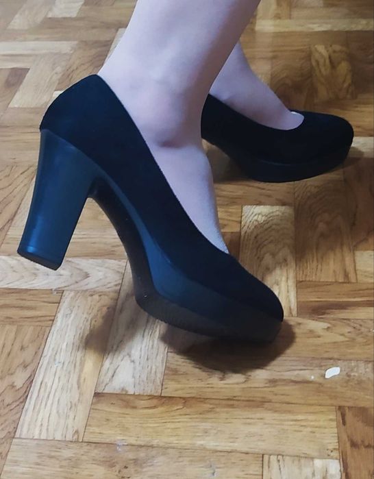 Женская обувь (37-38р)