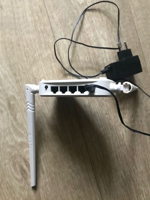 WiFi роутер Tenda