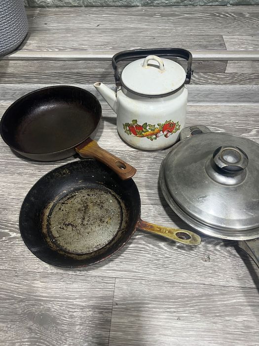 Сковородки посуда