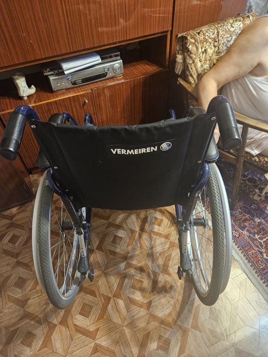 Инвадидная коляска