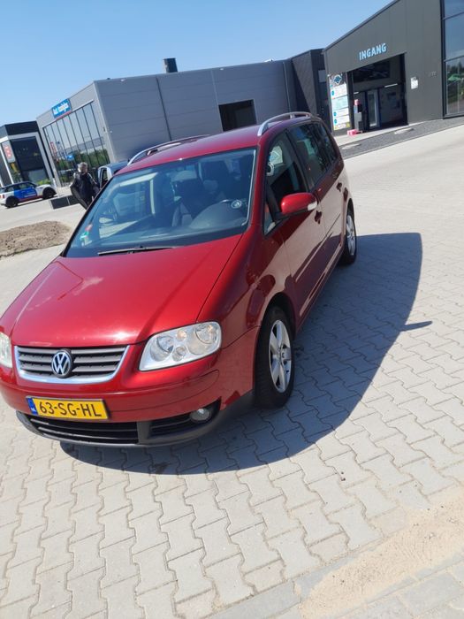 VOLKSWAGEN Touran 2006 — imagine 5