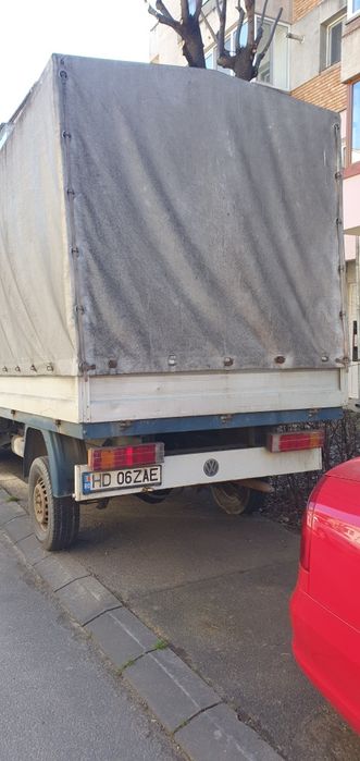Camionetă LT 28.