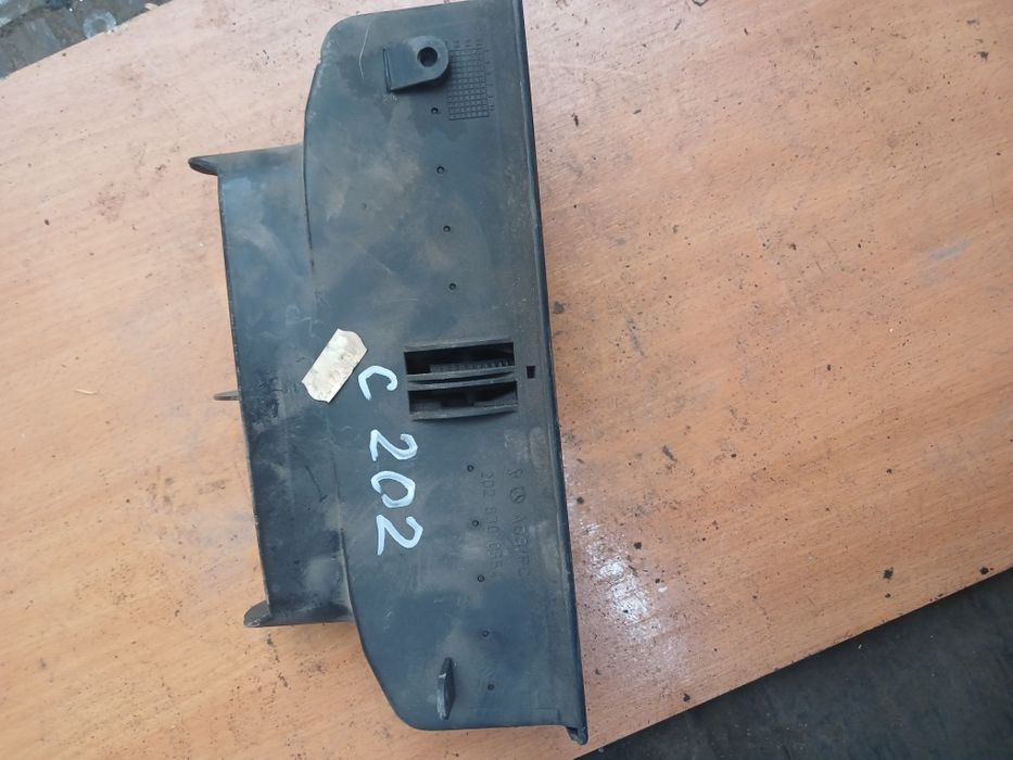 Дефлектор Мерседес 202