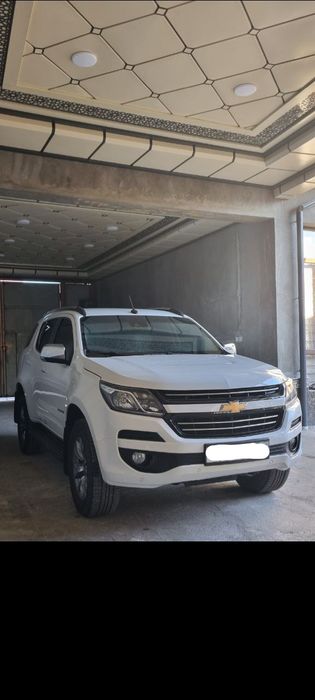 Продаётся Chevrolet Trailblazer Сотилади