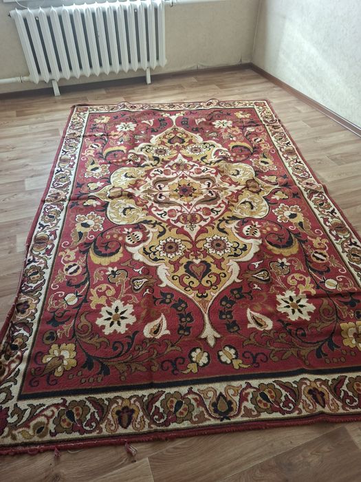 Ковер шерстяной 2х3 срочно