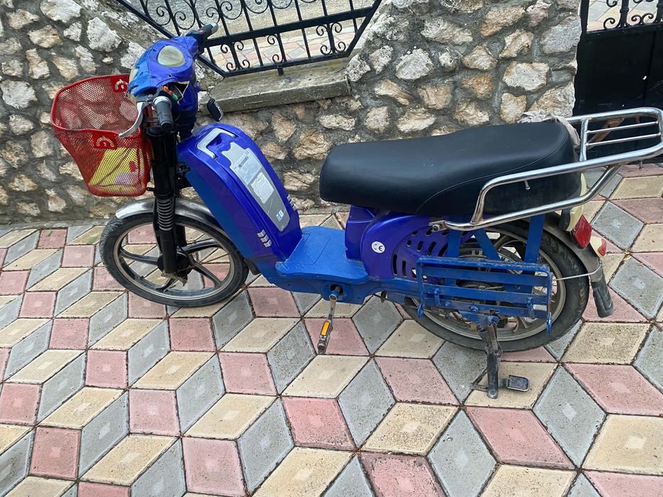 De vânzare 2 biciclete/scutere electrice Ztech în Arad pret in lei 2500 lei ambele