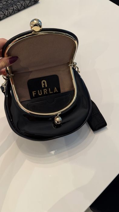 Оригинална чанта Furla