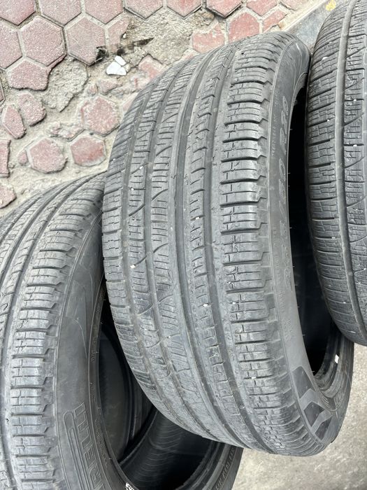 Продам комплект Pirelli 255/50/20