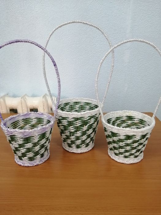 Корзинки плетеные