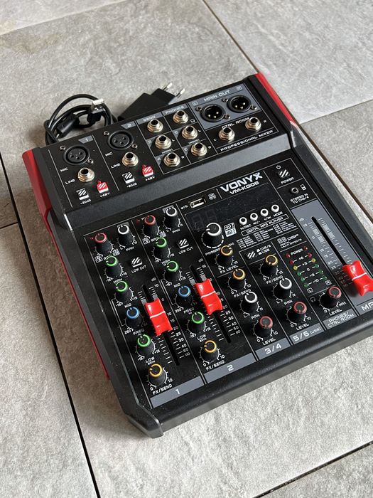 Mixer audio Vonyx VM-KG06 cu Bluetooth, USB, 6 canale, efecte DSP