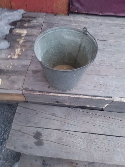 Продам ведро оцинкованнное 10 литров
