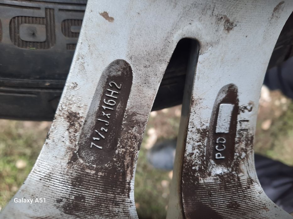 Ляти джанти с гуми. Мерцедес 5×112,16цола