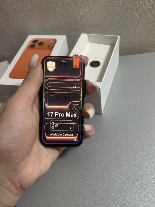 Продам мини айфон