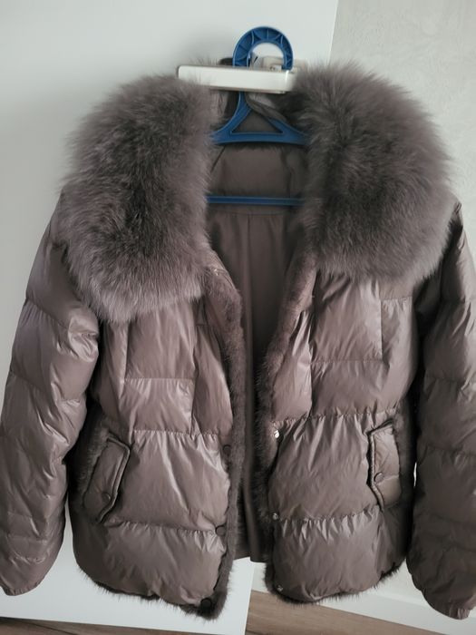 Куртка  лёгкая, красивая