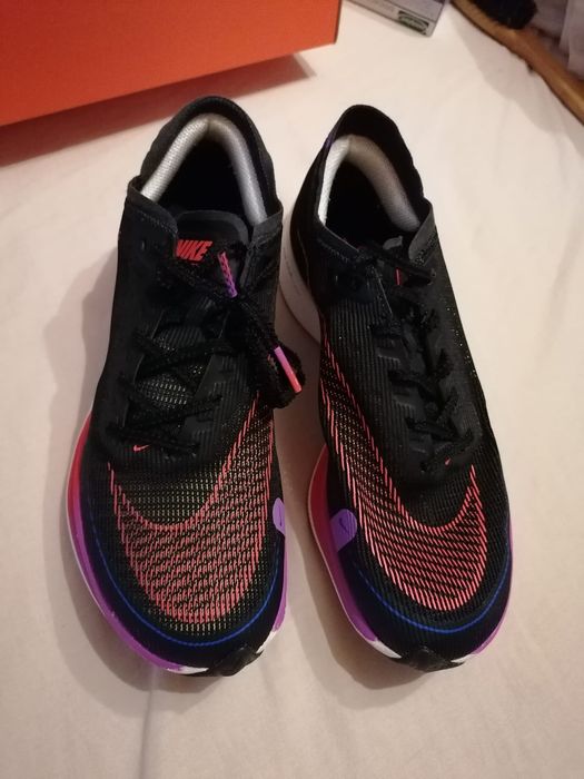 Vând adidasi vaporfly next% 2