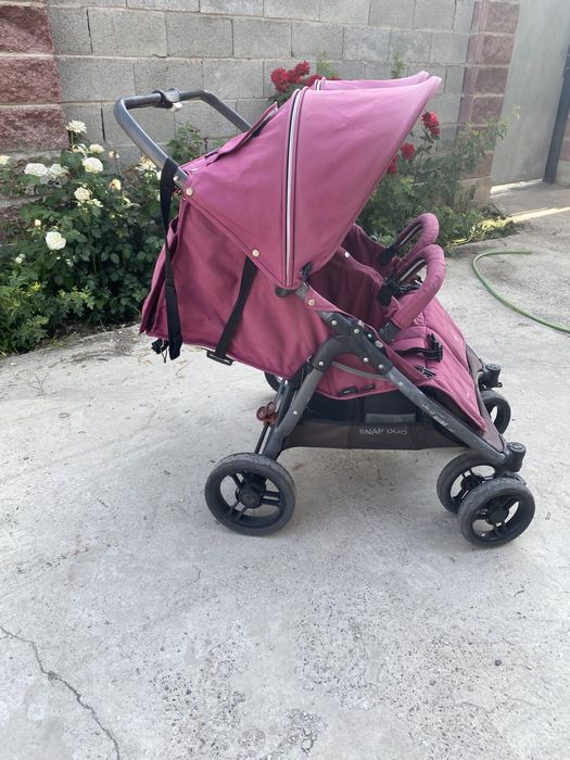 Коляска для двойни