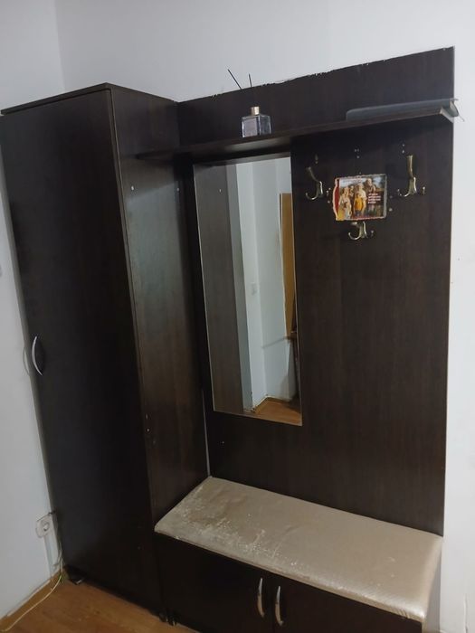 Продам шкаф Прихожий есть доставка