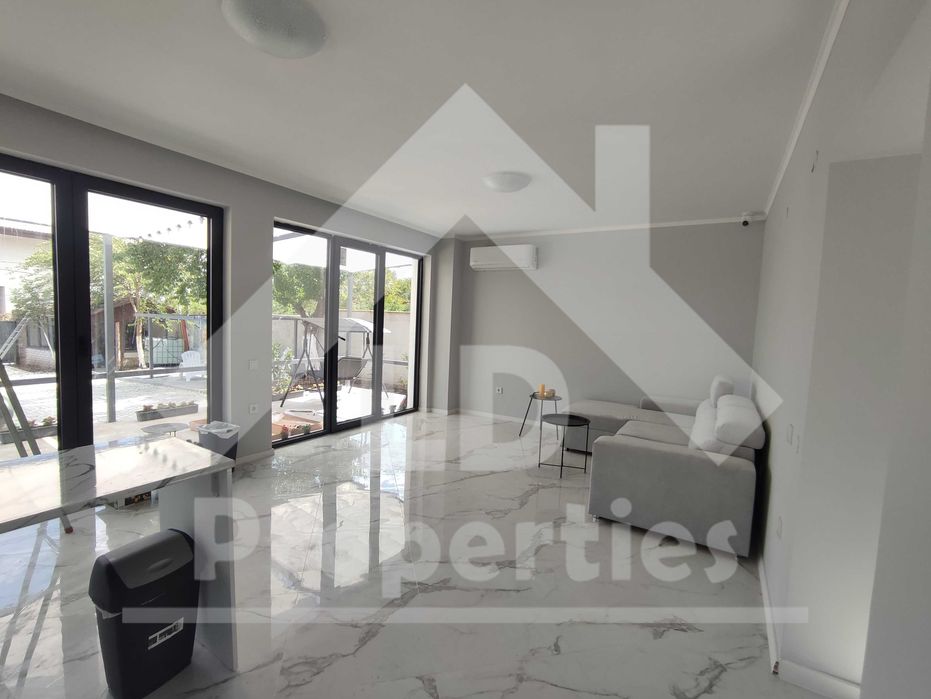 Обзаведена двуетажна къща под наем, Св.Константин и Елена