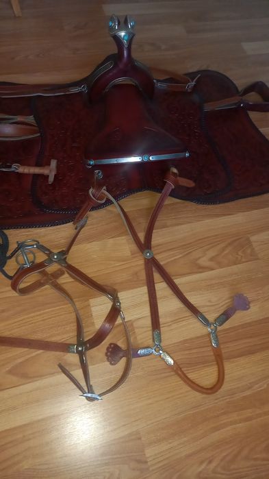 Продам седло ручной работы