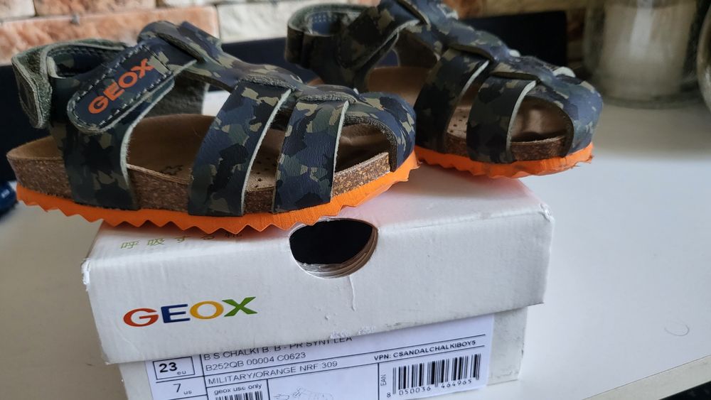 Детски сандали Geox