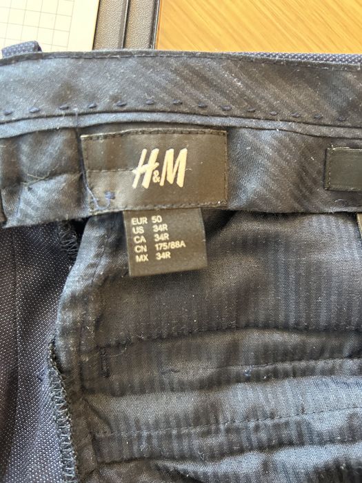 Costum premium barbati H&M