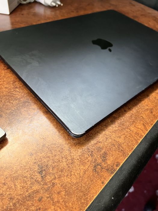 Macbook Air 15” m2