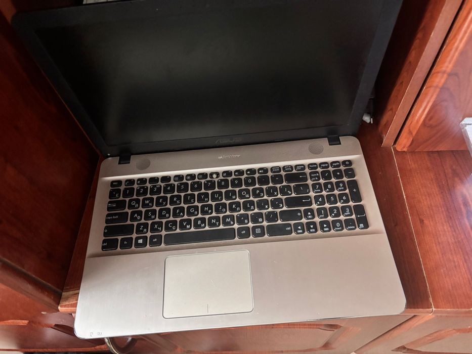 Продам ноутбук Asus