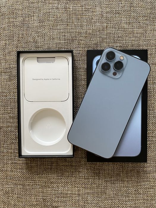 iPhone 13 pro max 128 GB в отличном состоянии, без ремонта. АКБ: 77%