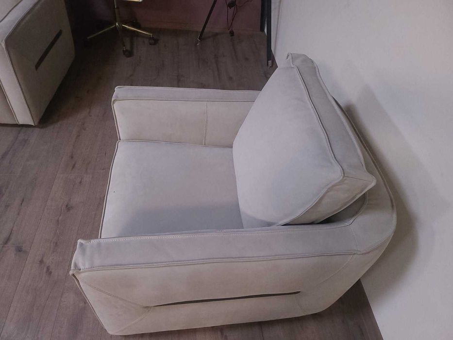 Светло сиви столове от плат 2 броя с фунция - въртене