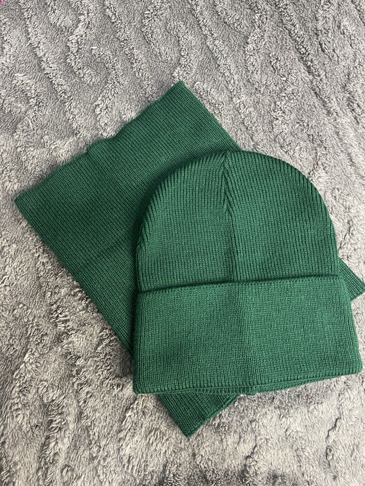 Набор, шапка и снуд