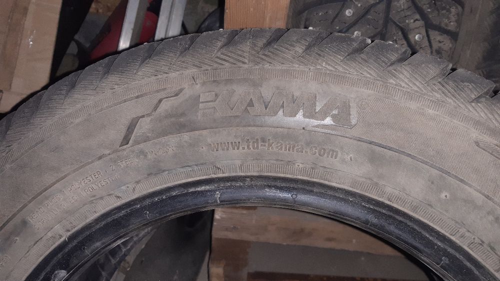 Резина зимняя 175/65 R14