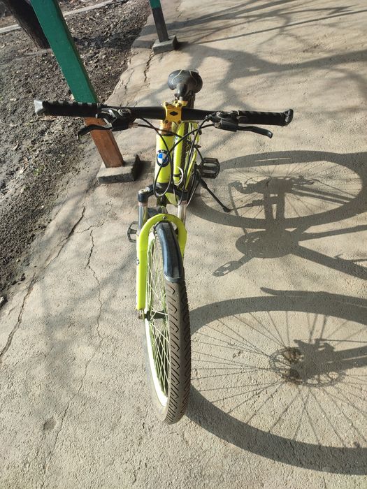 Велосипед BMW подростковый