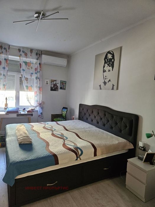 Продава се Двустаен апартамент в София, Център - 50 кв.м за 4398 €/кв.м - Снимка #5