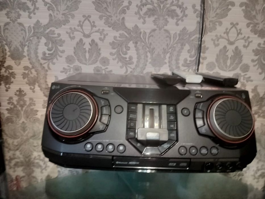 Всё в объявлении музыка