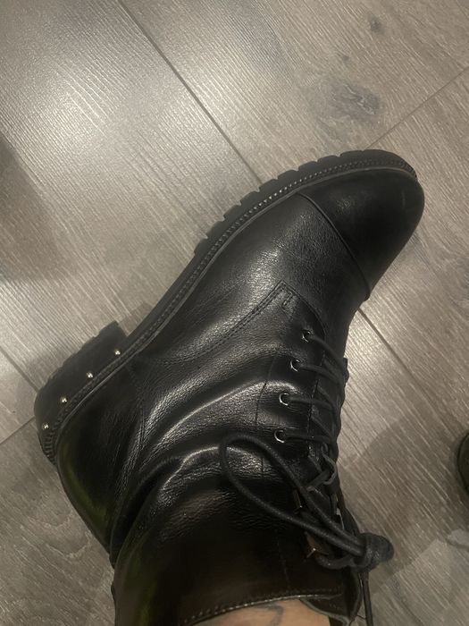 Женские демисезонные ботинки