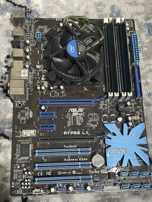 P55 материнская плата i5 процессором 4 gb ddr3