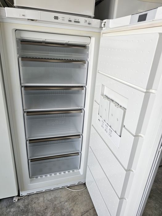 Фризер SIEMENS- No Frost