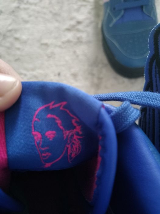 adidas Jeremy Scott Wings