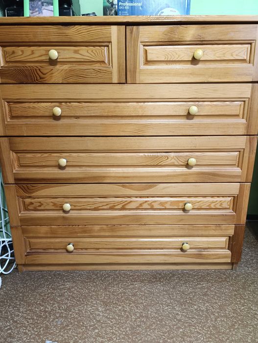 Масивен скрин от дърво