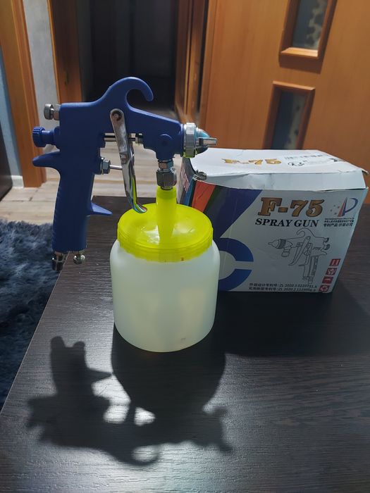 Распылитель краски