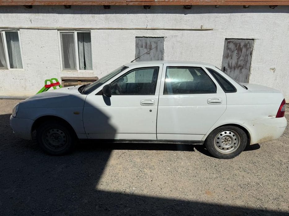приора сатылады 2013жылғы