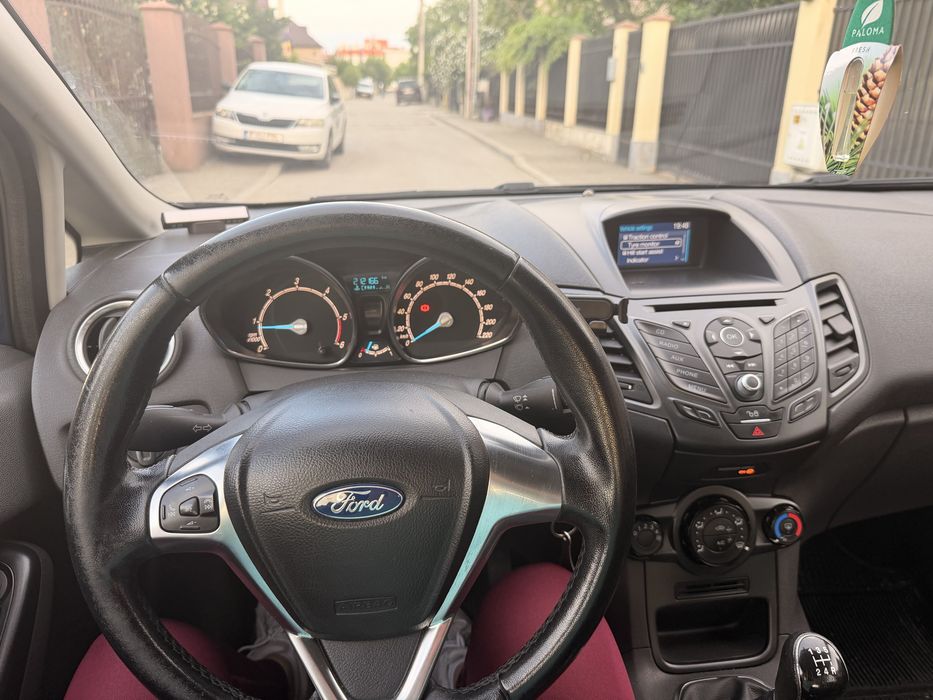 Vand Ford Fiesta